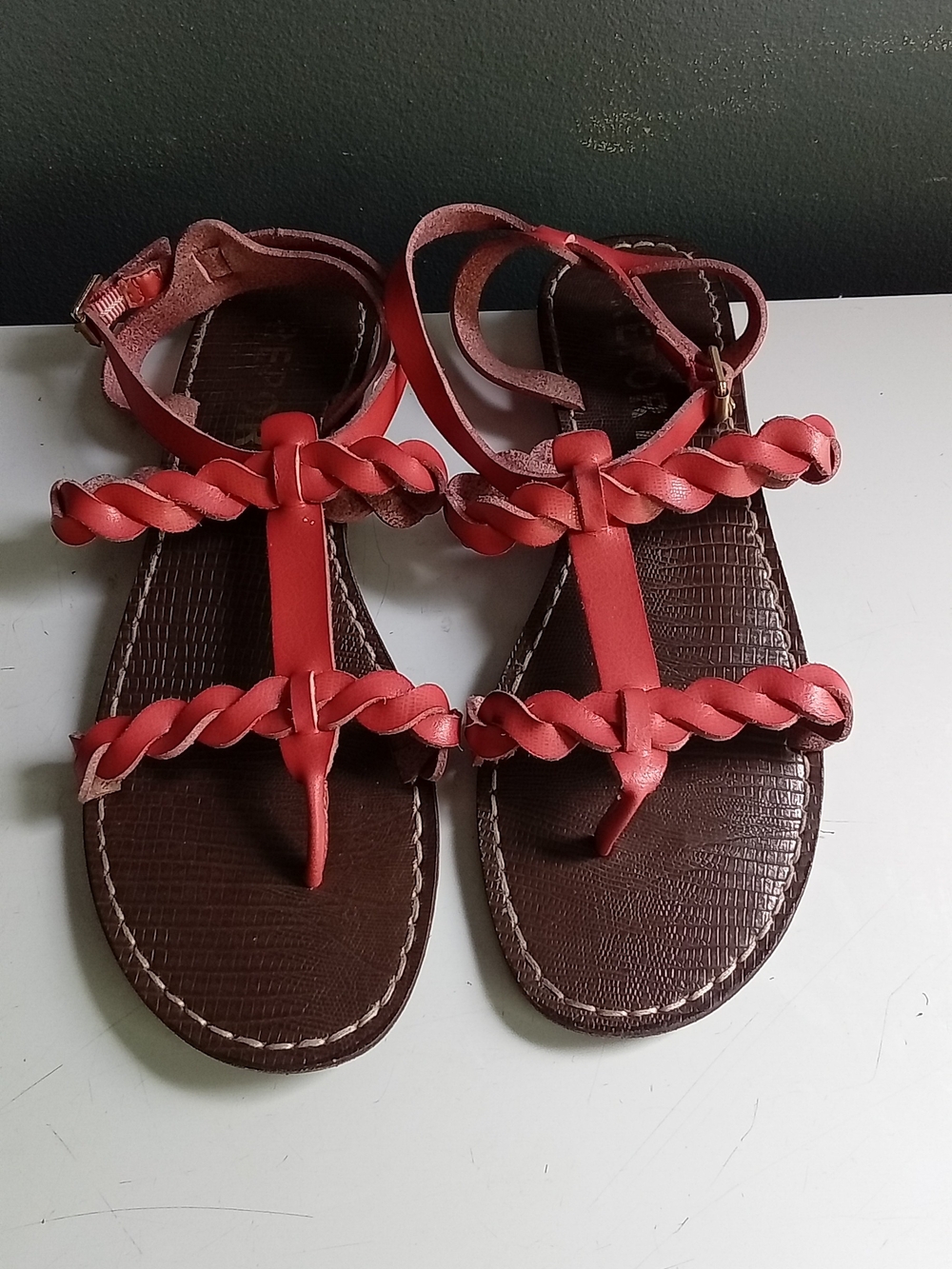 Report Womens Coral Red Braided T-Strap Gladiator Flat Thong Sandals